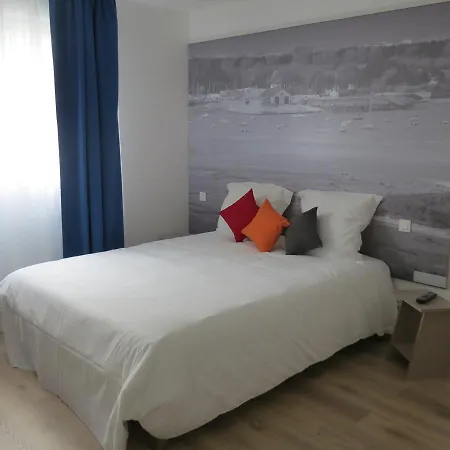 奥帕尔海岸酒店 埃塔普勒