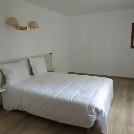 奥帕尔海岸酒店 2* 埃塔普勒